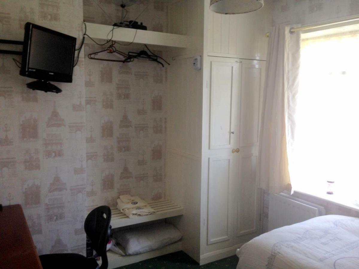 Liverpool Airport Rooms سبيك المظهر الخارجي الصورة